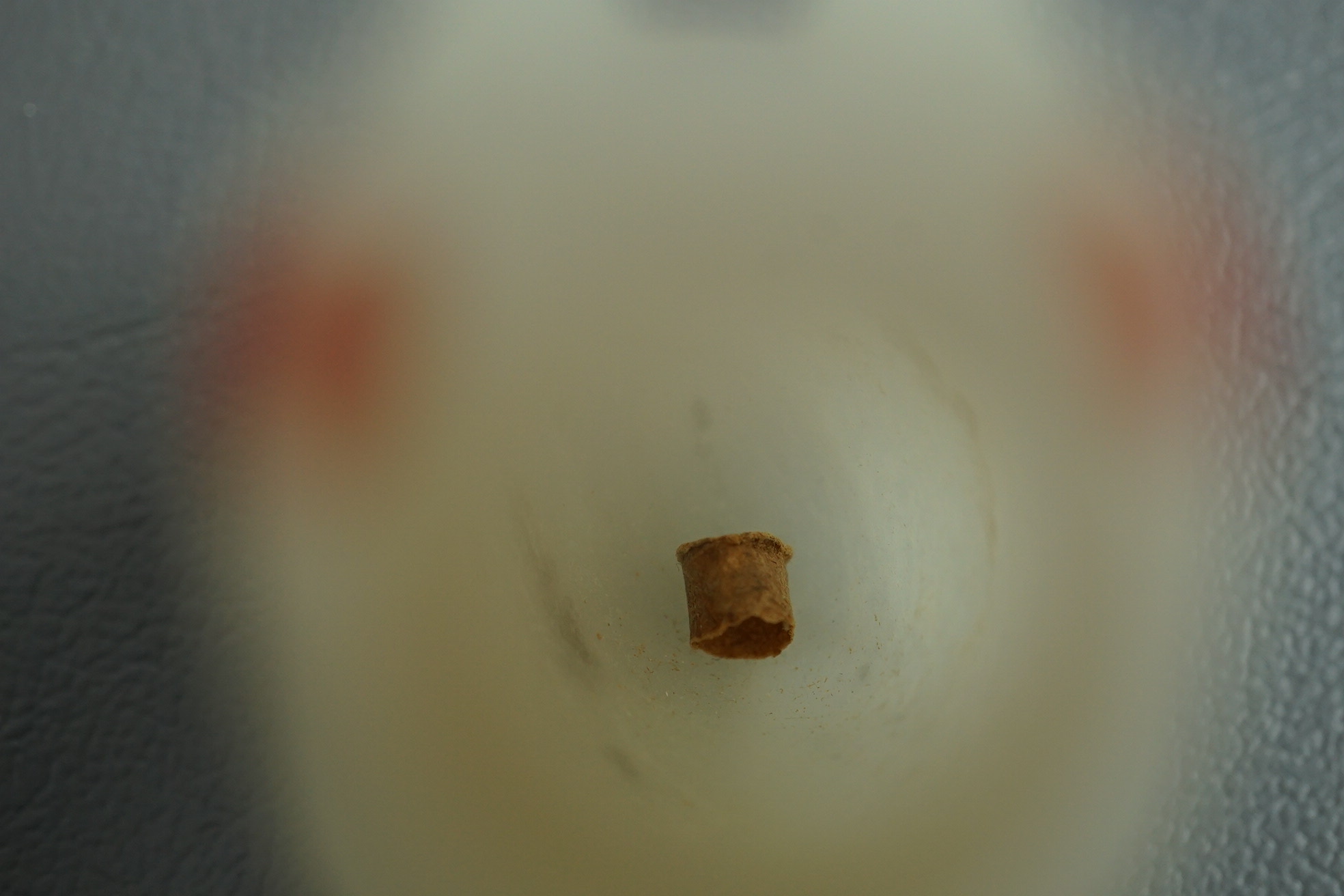 A Chinese white jade ‘rabbit’ snuff bottle, 18th/19th century